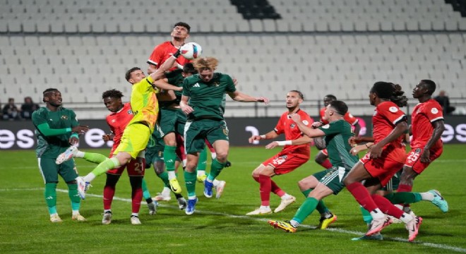 Trendyol 1. Lig: Manisa FK: 0 - Esenler Erokspor: 1